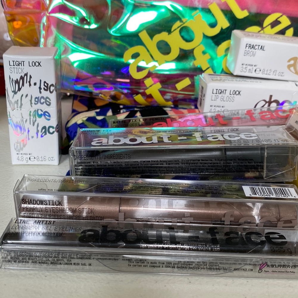 AboutFace 12 NEW all Brand NEW items in cosmetic bag. High quality makeup!!
